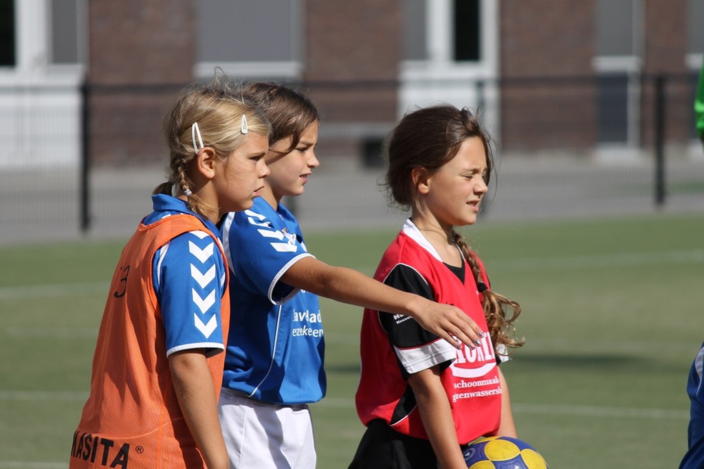 KVT E2 tegen DSC 095.jpg